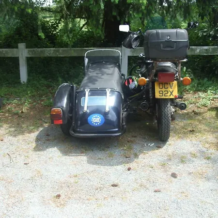 L'auberge De La Foret Nocleg ze śniadaniem 3*